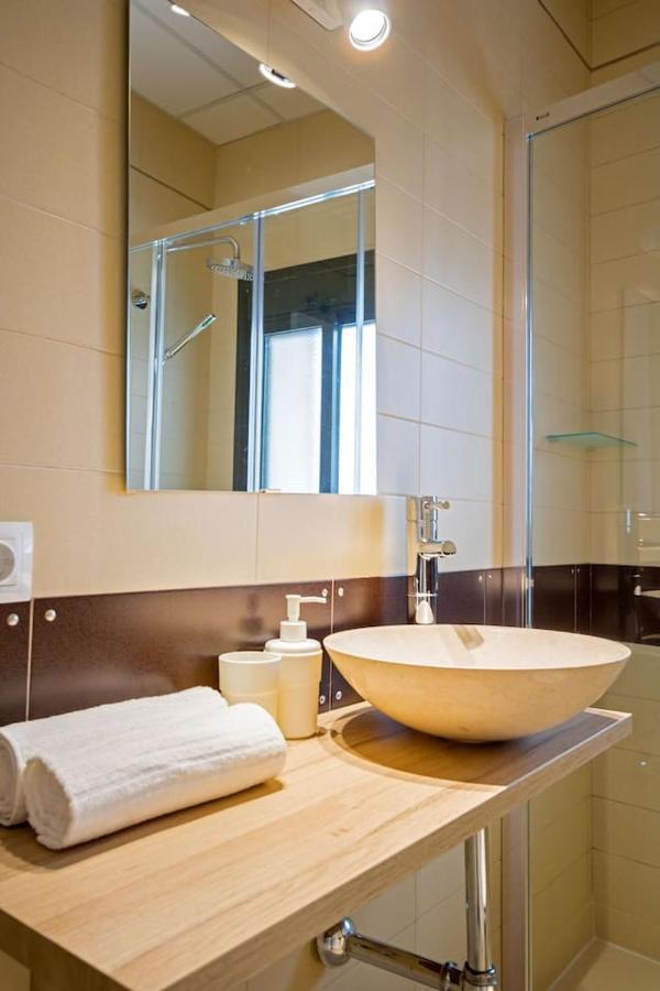 Triana Alfareria Suites By Valcambre Севилья Экстерьер фото